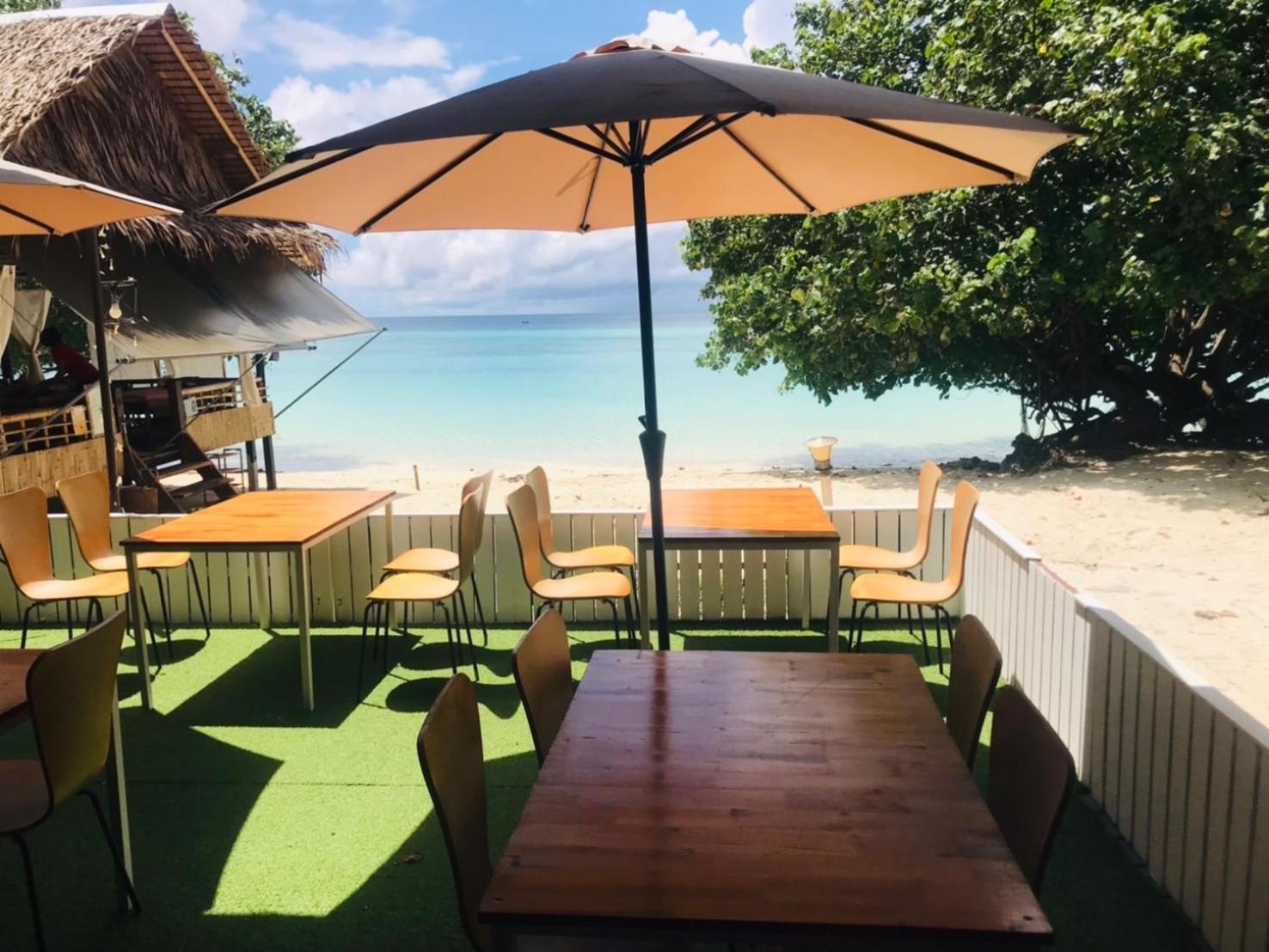 Bella Vista Beach Resort Koh Lipe Exterior foto