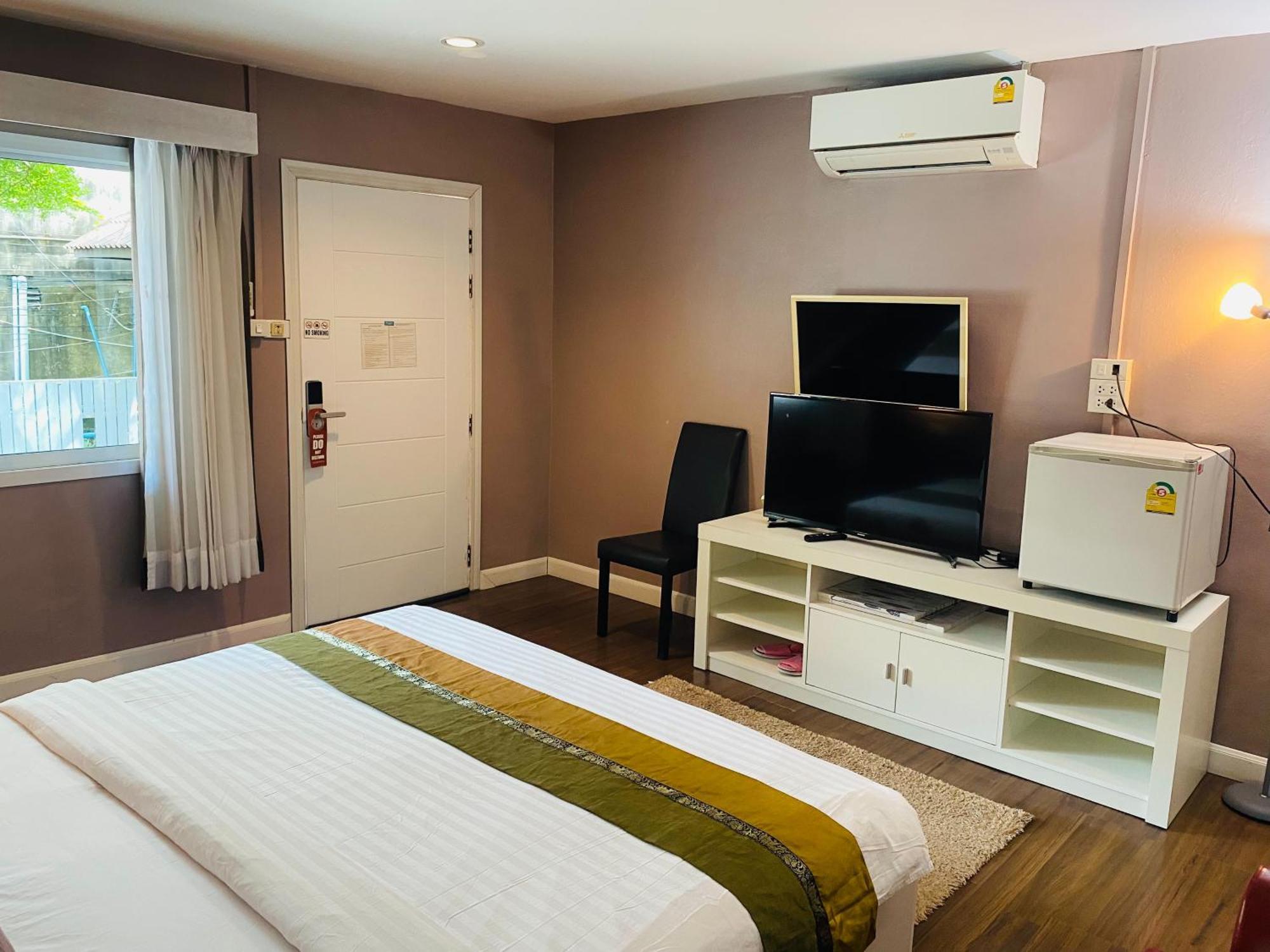 Bella Vista Beach Resort Koh Lipe Exterior foto