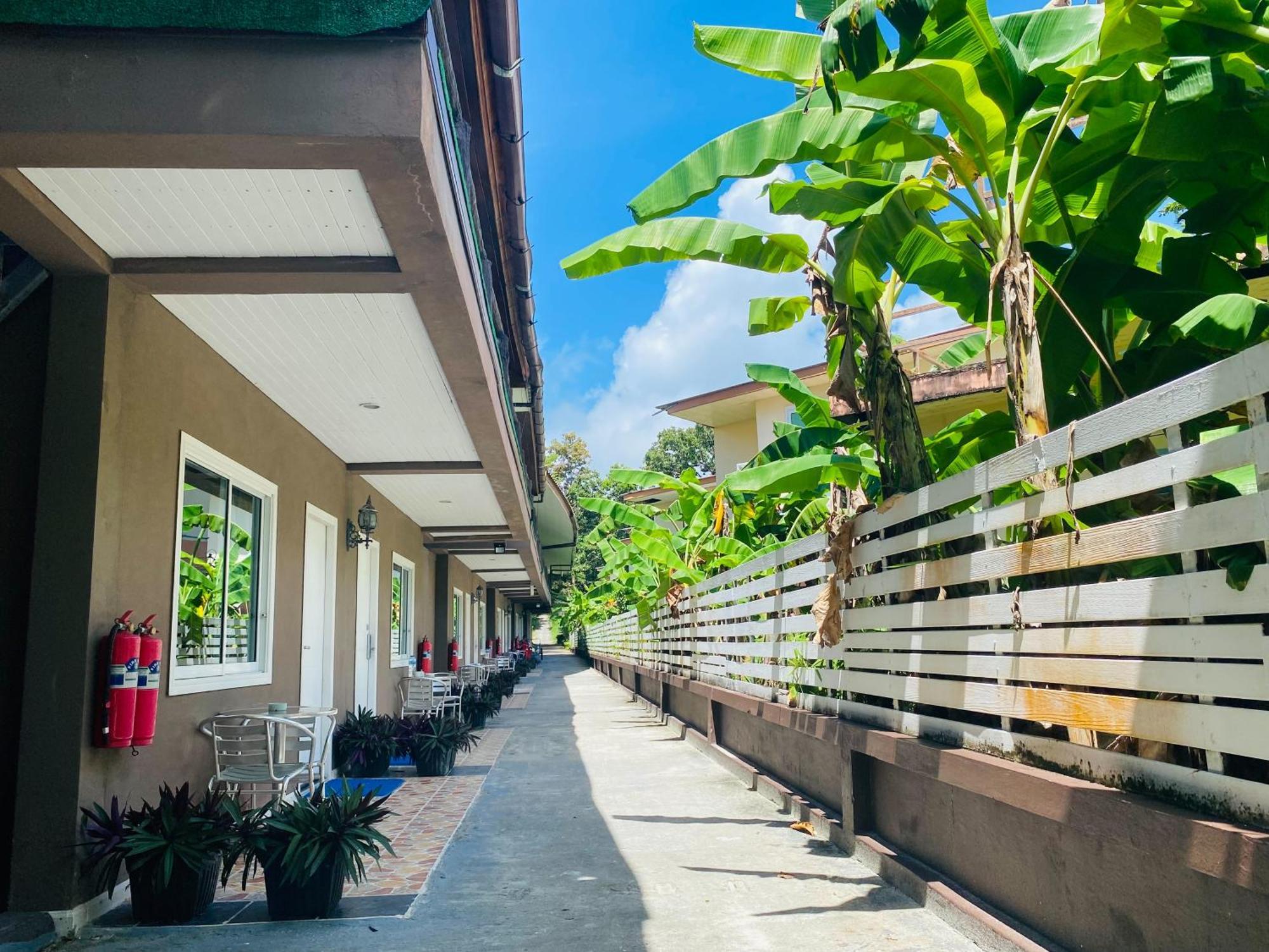 Bella Vista Beach Resort Koh Lipe Exterior foto