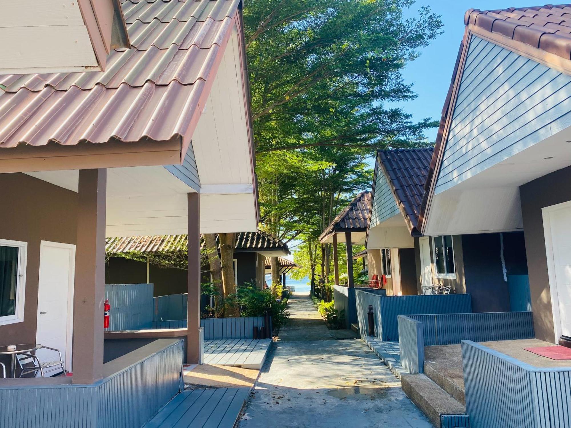 Bella Vista Beach Resort Koh Lipe Exterior foto